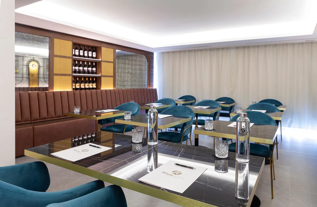 Nivia Born Boutique Hotel — hoofdfoto