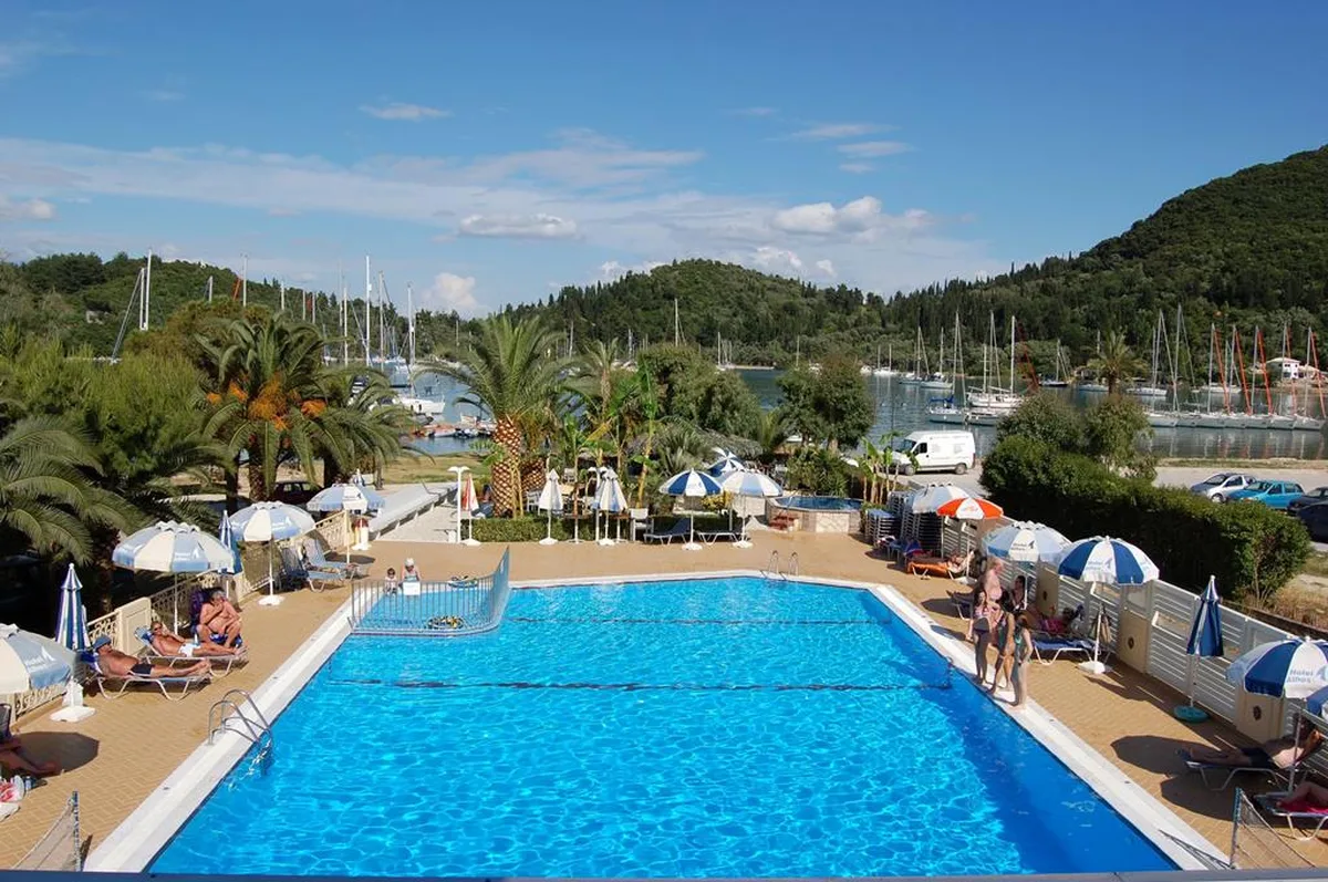 Athos Hotel — hoofdfoto