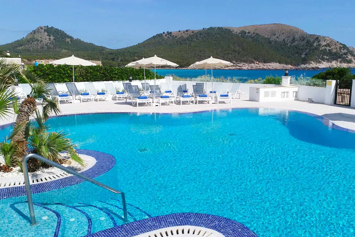 HSM Regana Hotel — hoofdfoto
