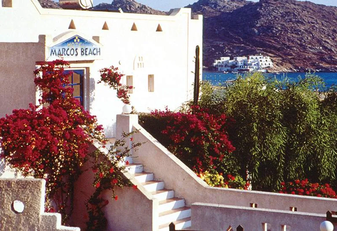 Marcos Beach Hotel — hoofdfoto