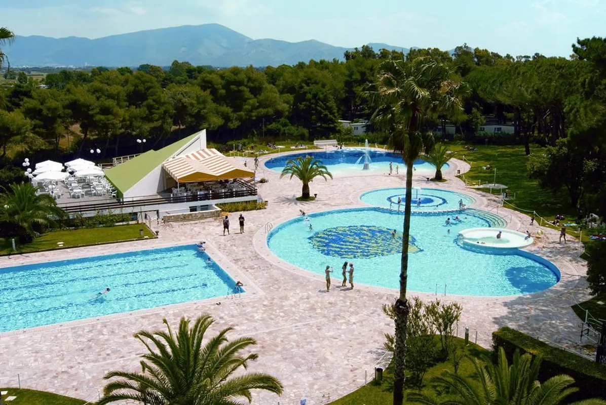 Baia Domizia Happy Camp — hoofdfoto