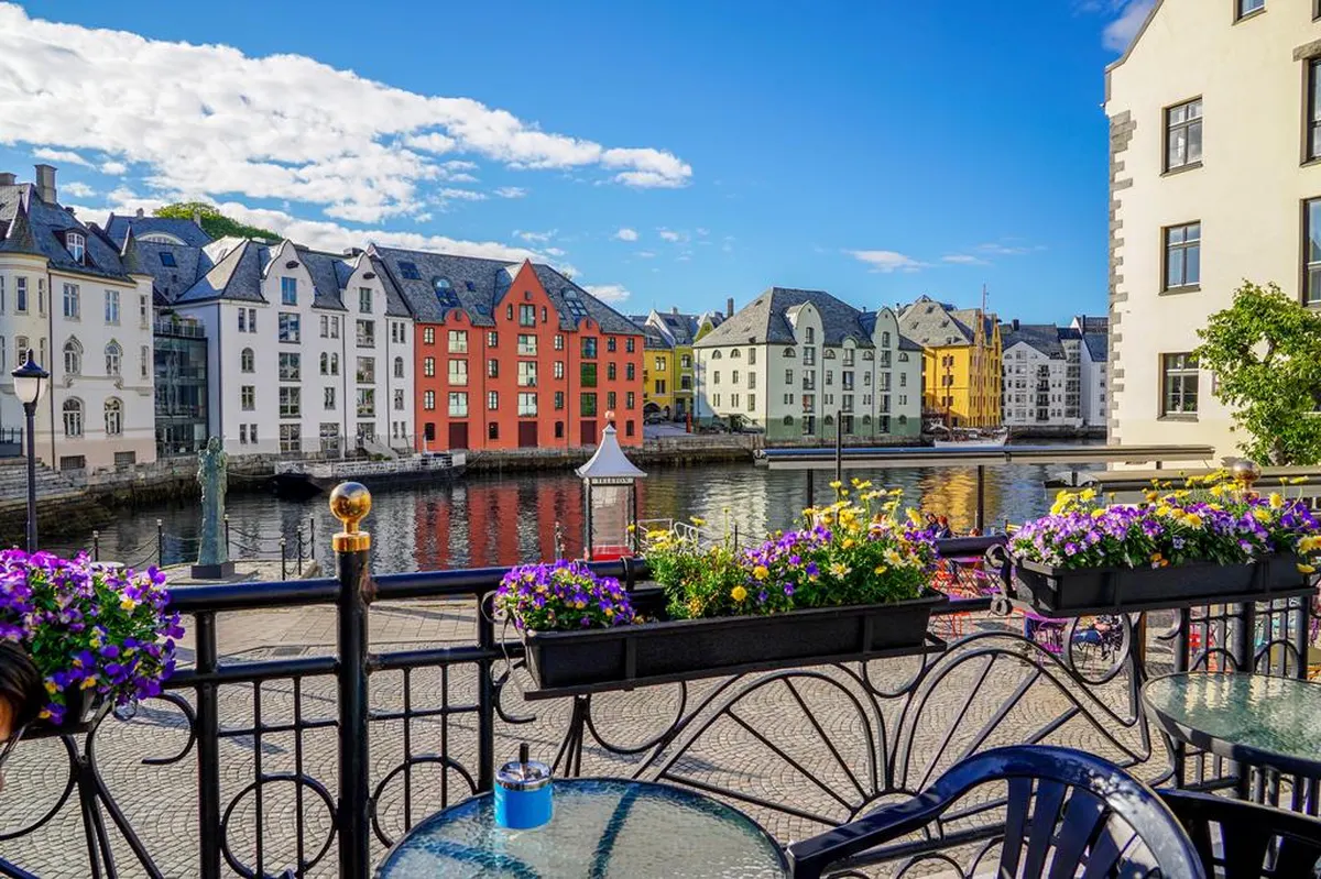 15 dg cruise Noord Europa Nieuw Statendam — hoofdfoto