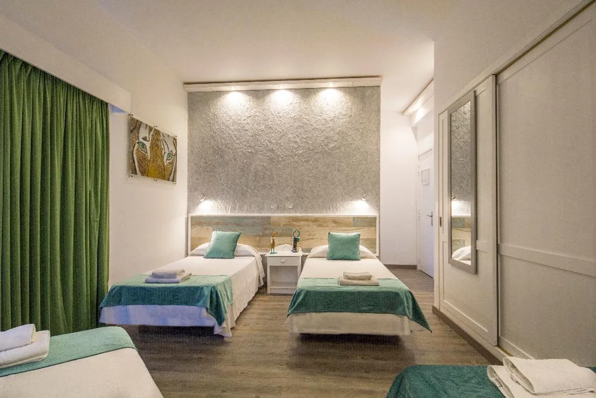 Hotel Sun Holidays — hoofdfoto