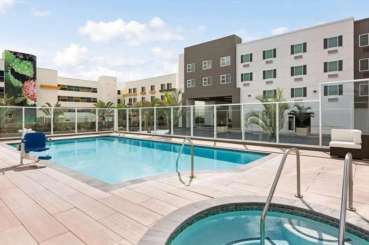 Wyndham Anaheim — hoofdfoto