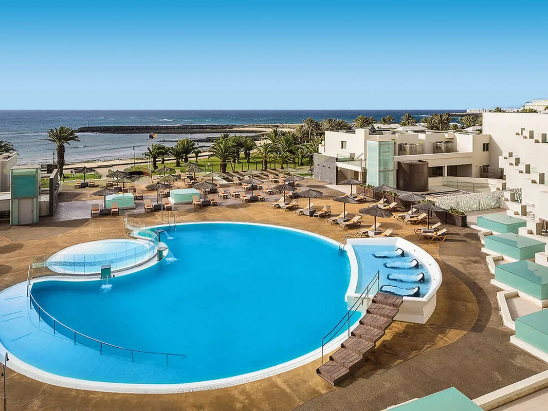 HD Beach Resort & Spa — hoofdfoto