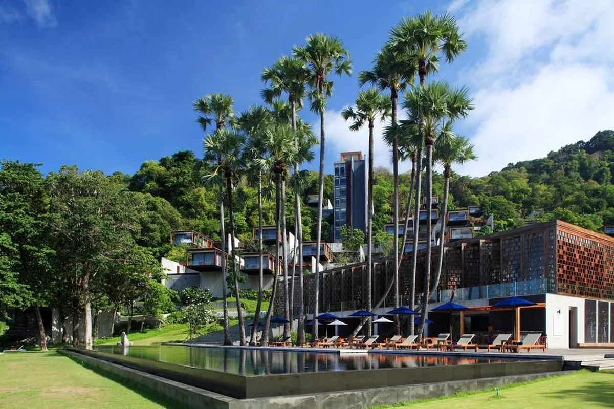 The Naka Phuket — hoofdfoto