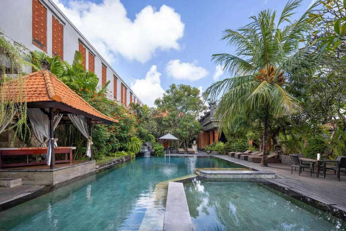 Adi Dharma Hotel Legian — hoofdfoto