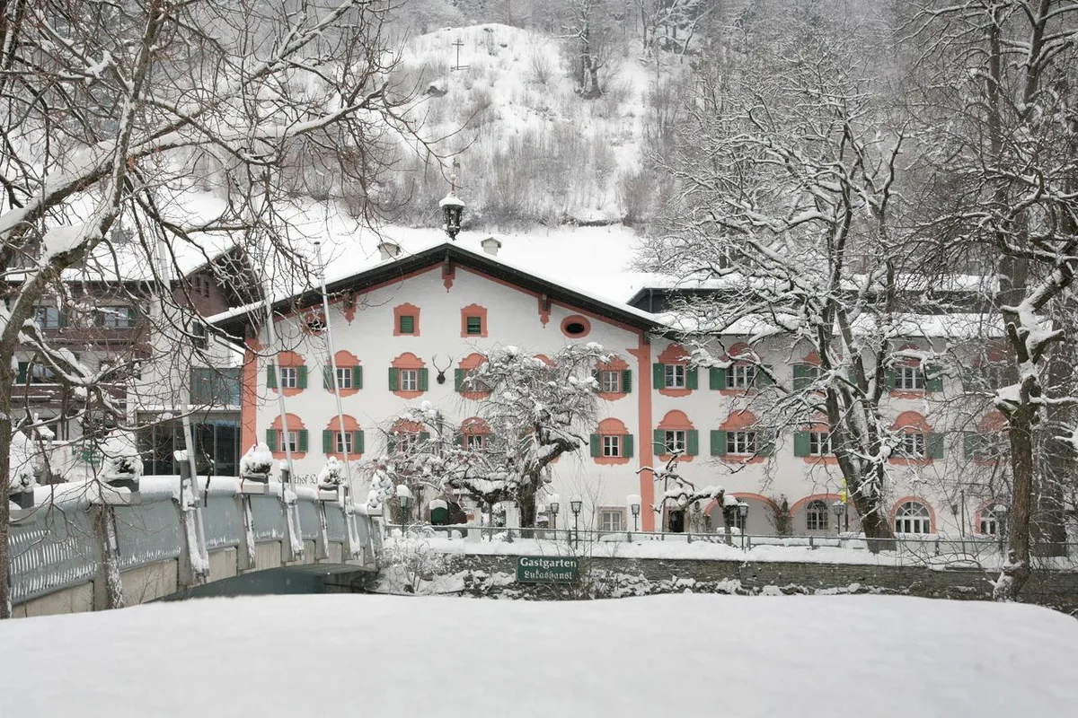 Hotel Lukashansl — hoofdfoto