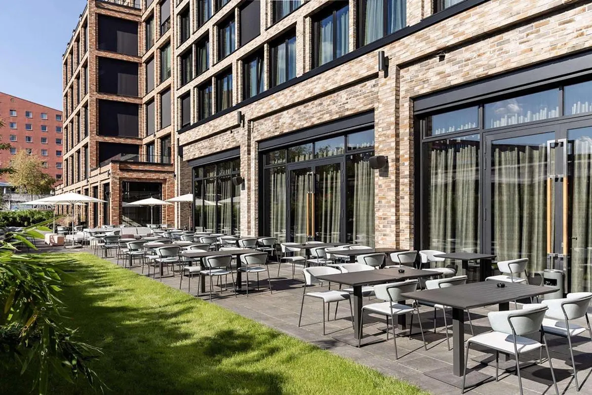 AMANO East Side — hoofdfoto