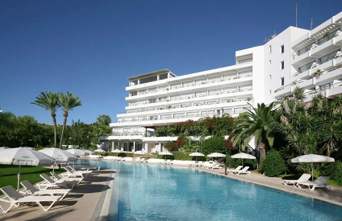 Grecian Bay Hotel — hoofdfoto