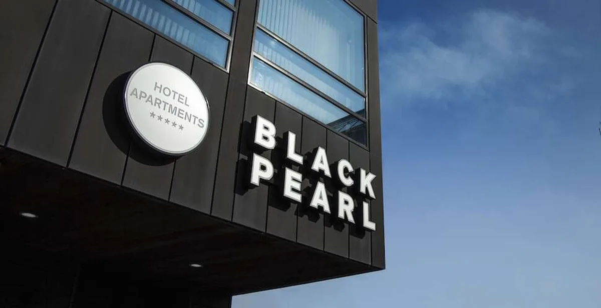 Black Pearl — hoofdfoto