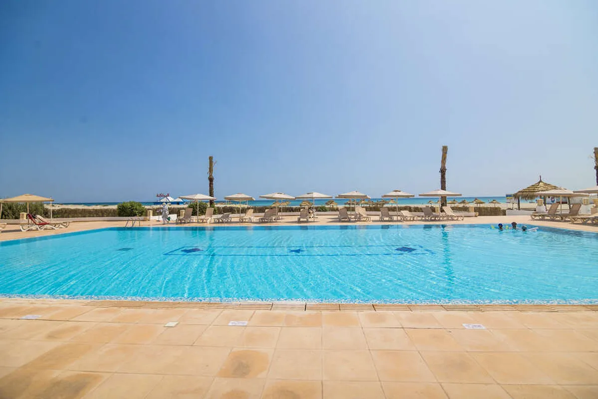 TMK Marine Beach — hoofdfoto