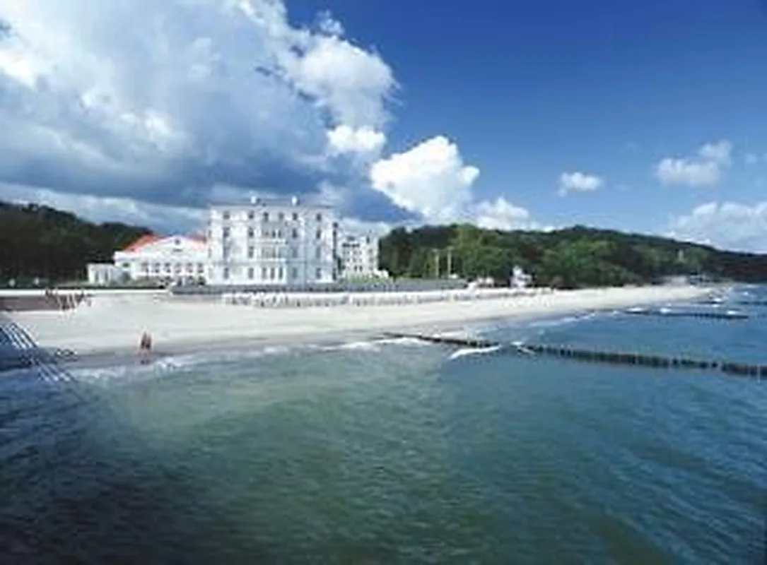 Grand Hotel Heiligendamm — hoofdfoto