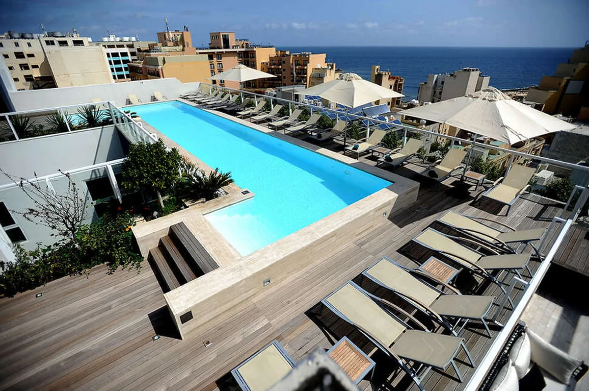 The George Urban Boutique Hotel — hoofdfoto