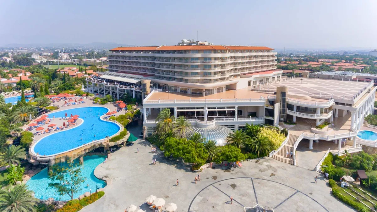Starlight Resort Hotel — hoofdfoto