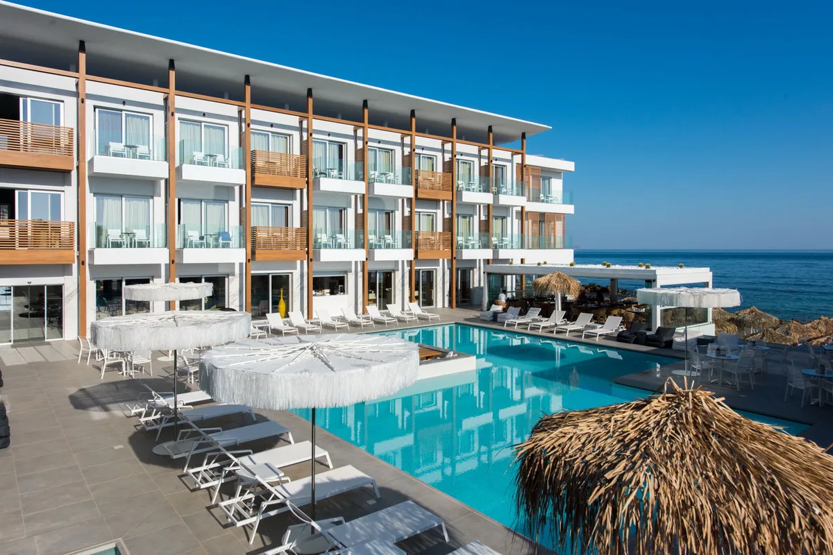 Enorme Ammos Beach — hoofdfoto