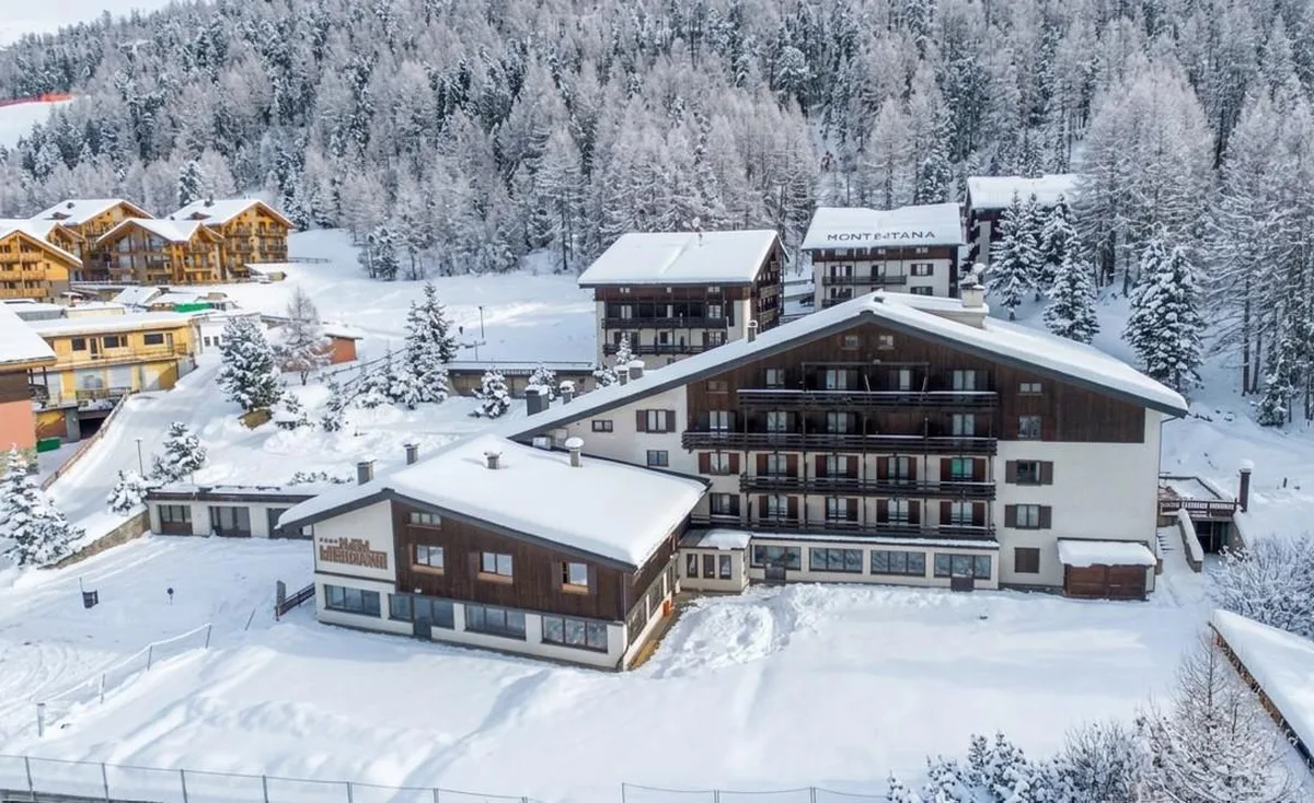Hotel Intermonti — hoofdfoto