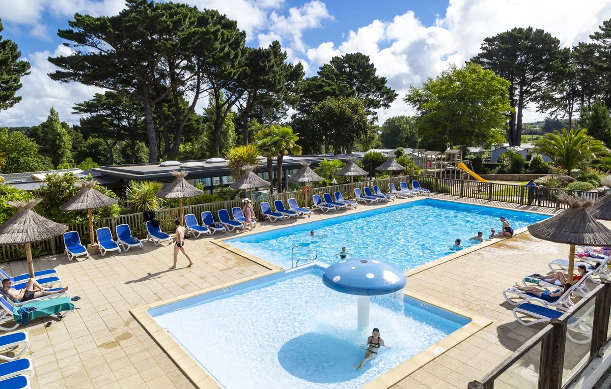 Flower Camping Le Port De La Chaine — hoofdfoto