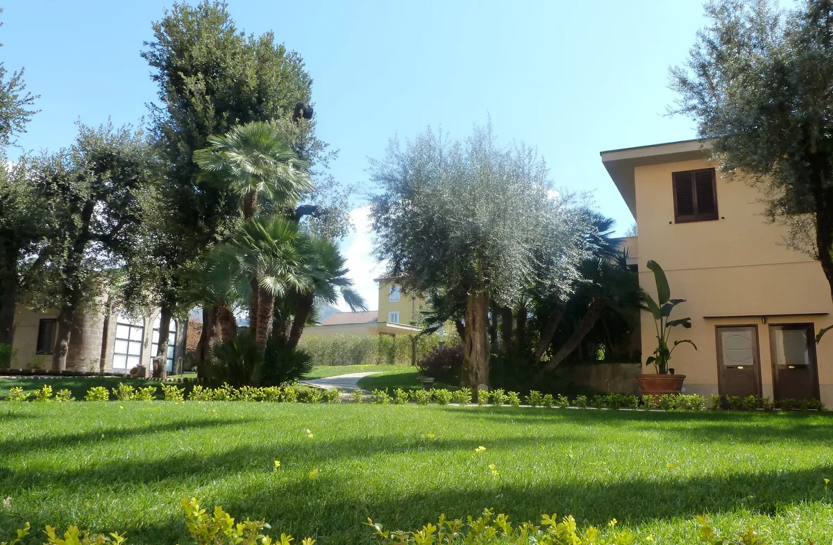 Villa Crawford, hoofdfoto