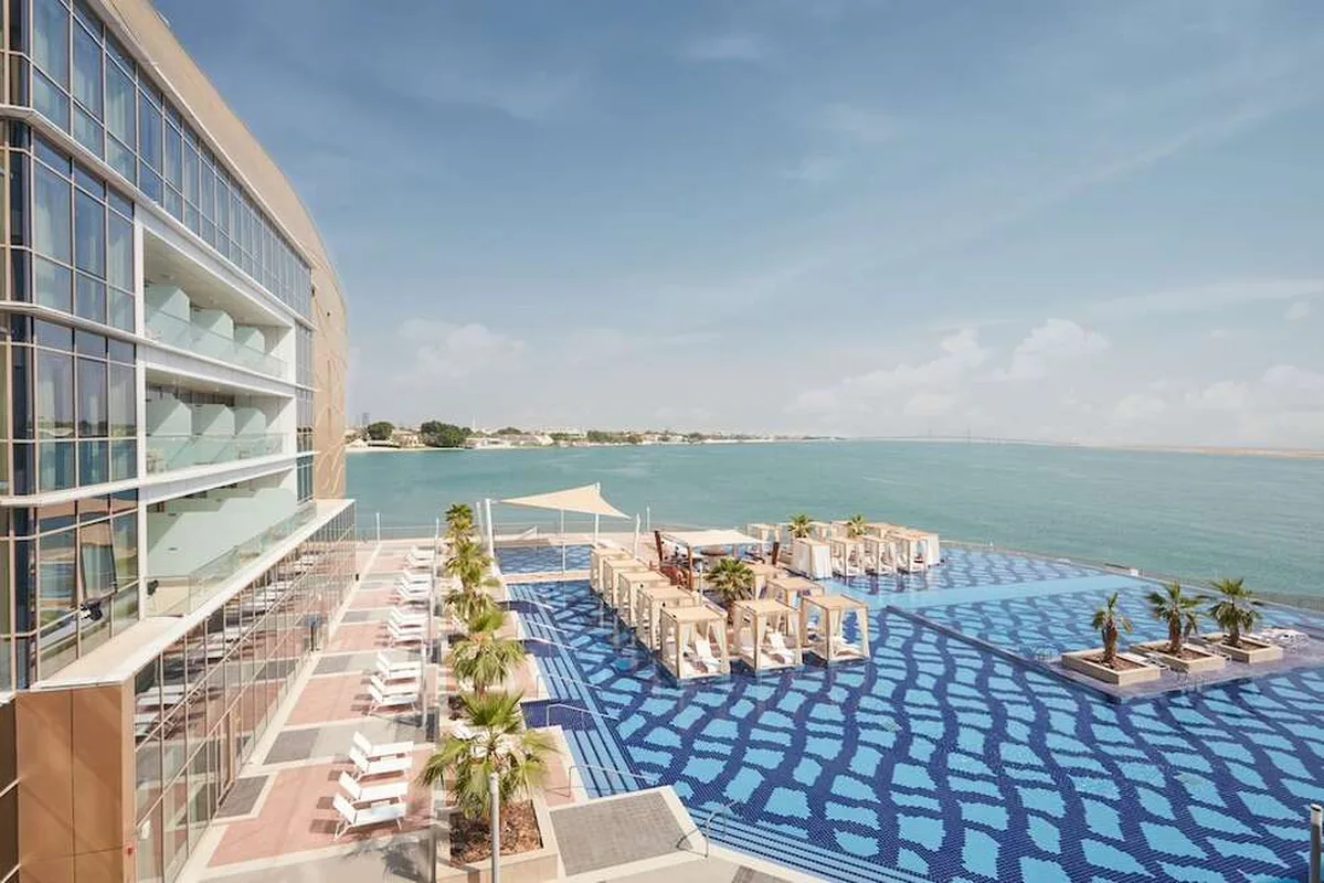 Royal M Hotel by Gewan Abu Dhabi — hoofdfoto