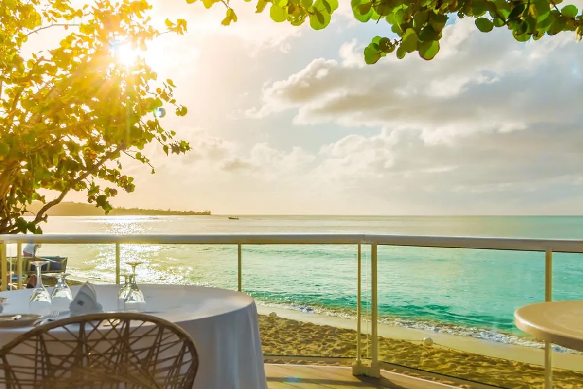 Travellers Beach Resort — hoofdfoto