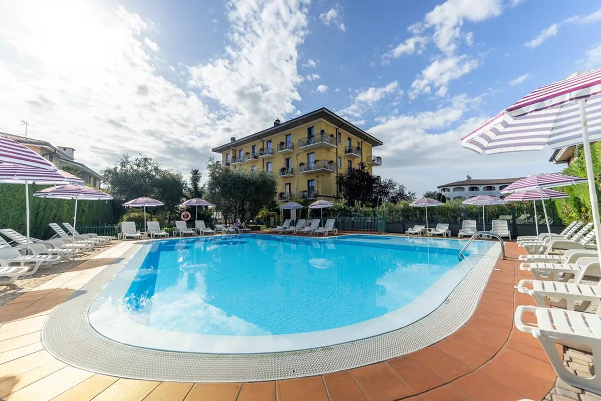 Hotel Bella Peschiera — hoofdfoto
