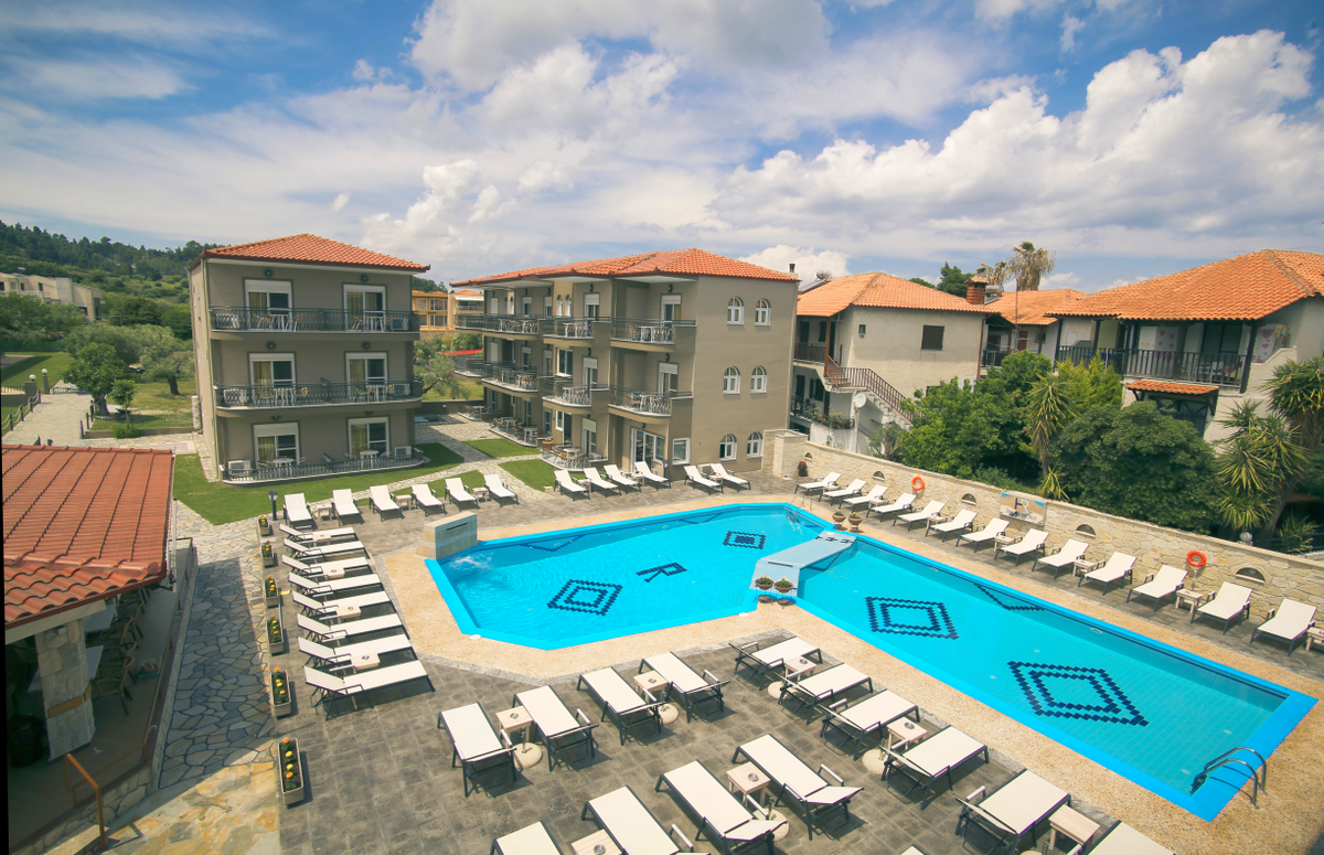 Royal Hotel & Suites - all inclusive — hoofdfoto