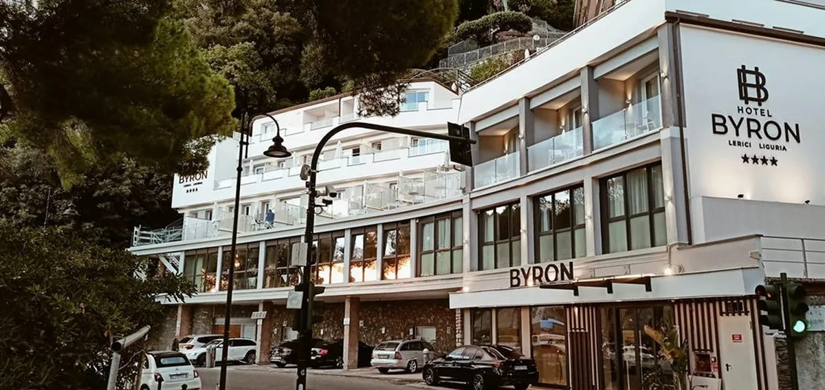 Hotel Byron — hoofdfoto