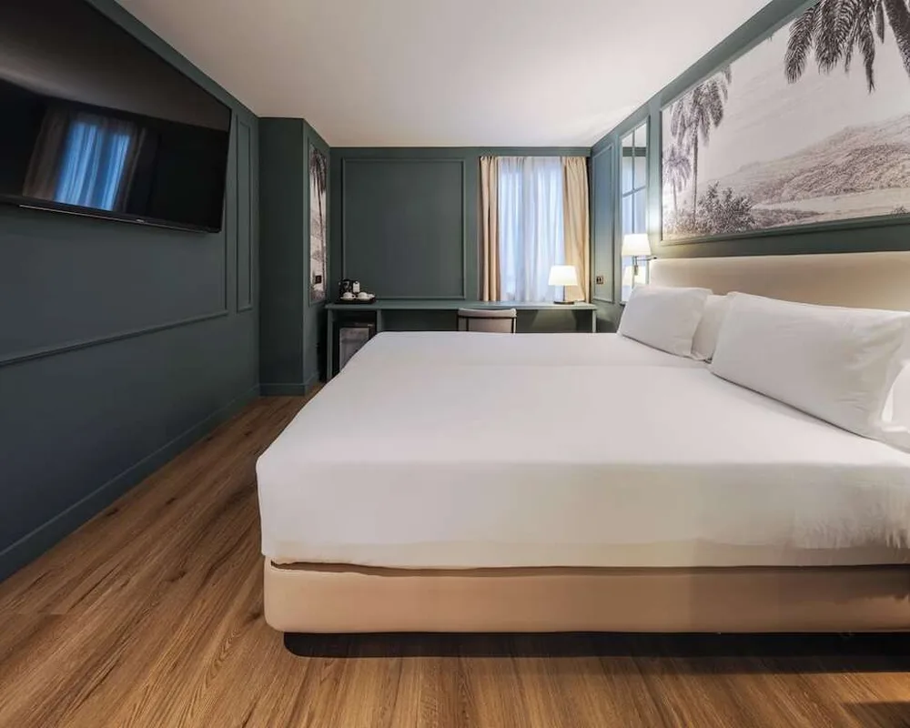 Senator Castellana Hotel — hoofdfoto