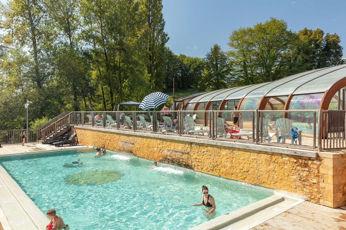 Camping Le Val D Ussel — hoofdfoto