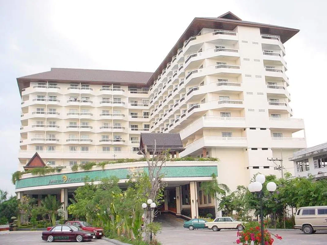 Jomtien Thani Hotel — hoofdfoto