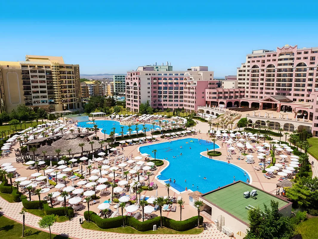 DIT Majestic Beach Resort — hoofdfoto