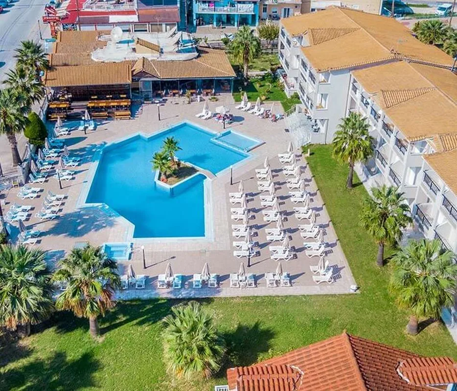 Cronulla Hotel, hoofdfoto