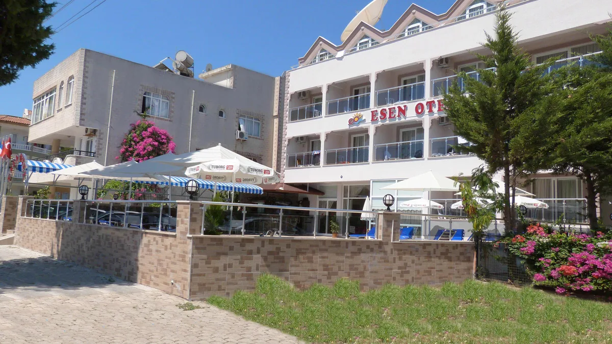 Moni Hotel — hoofdfoto