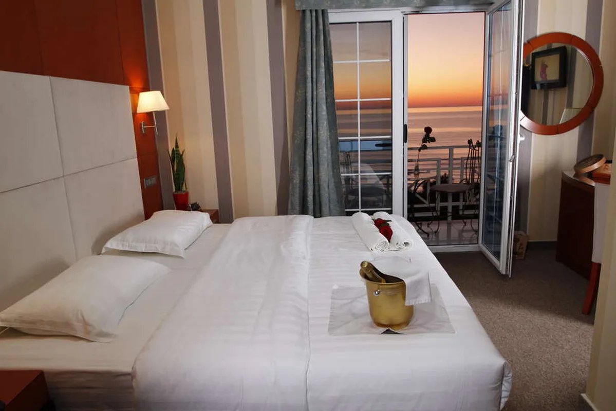 Bel Conti Hotel — hoofdfoto