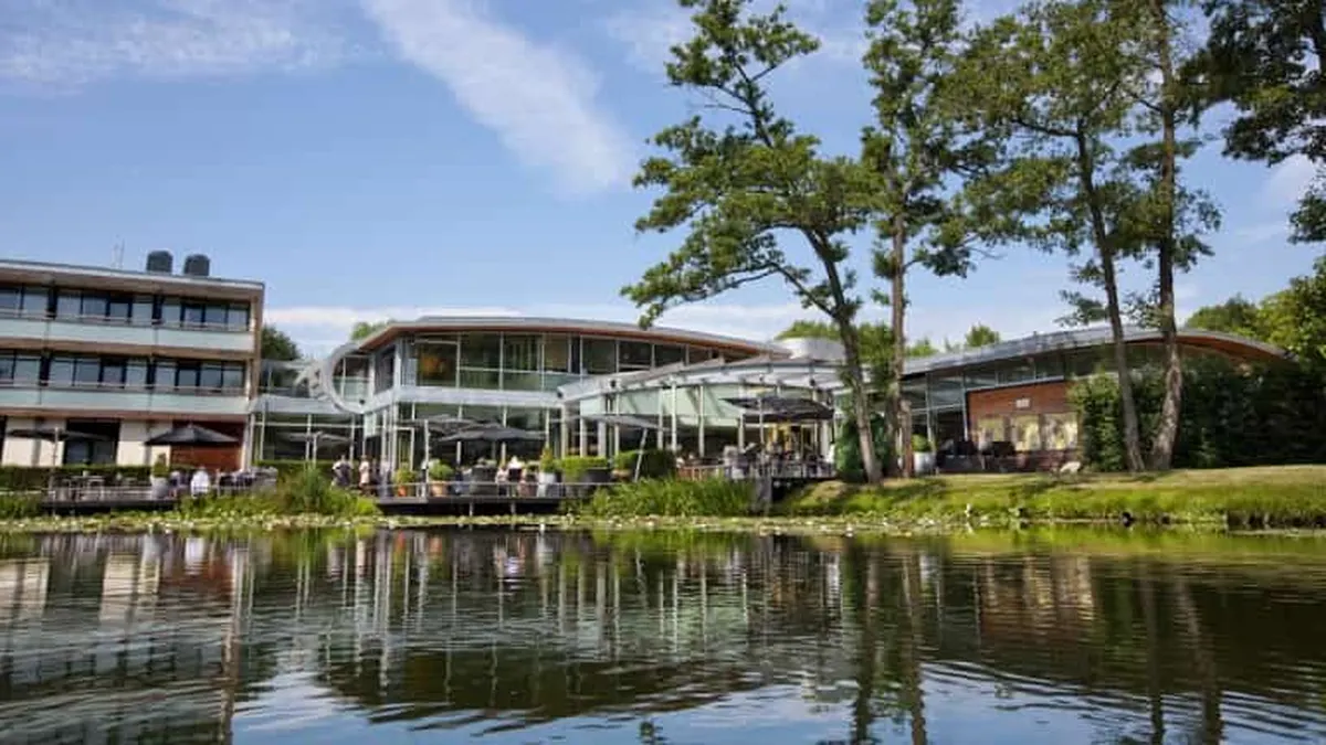 Hotel Mitland — hoofdfoto