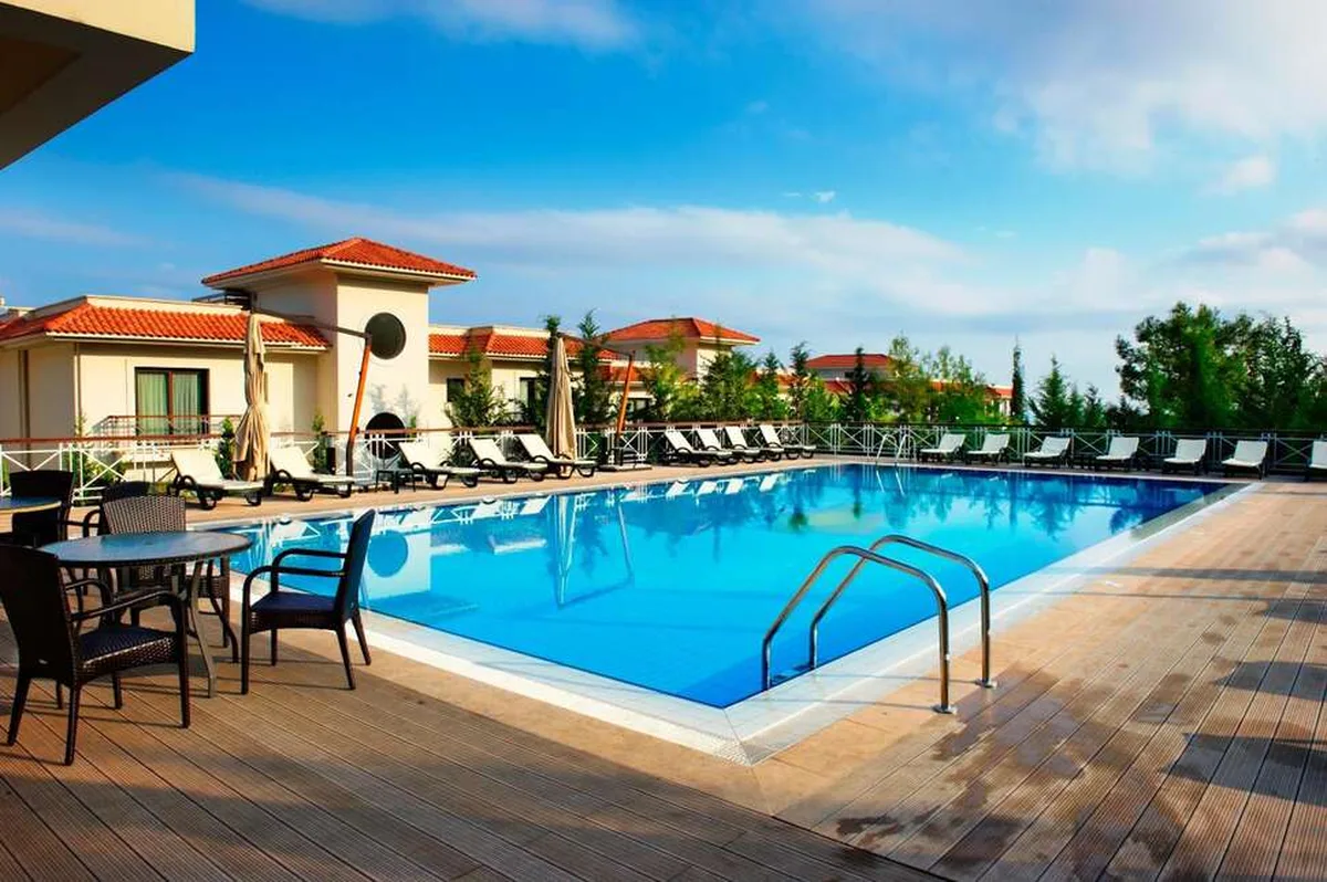 Korineum Golf & Beach Resort — hoofdfoto