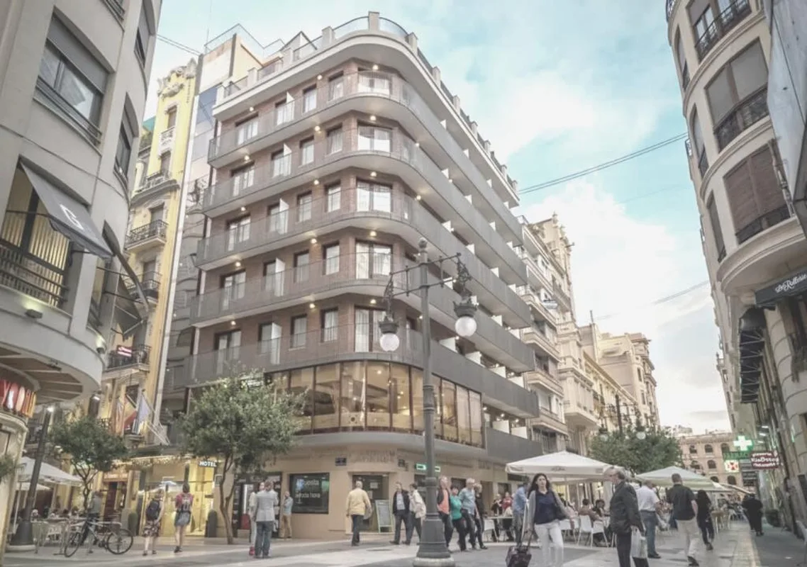 RH Sorolla Centro — hoofdfoto