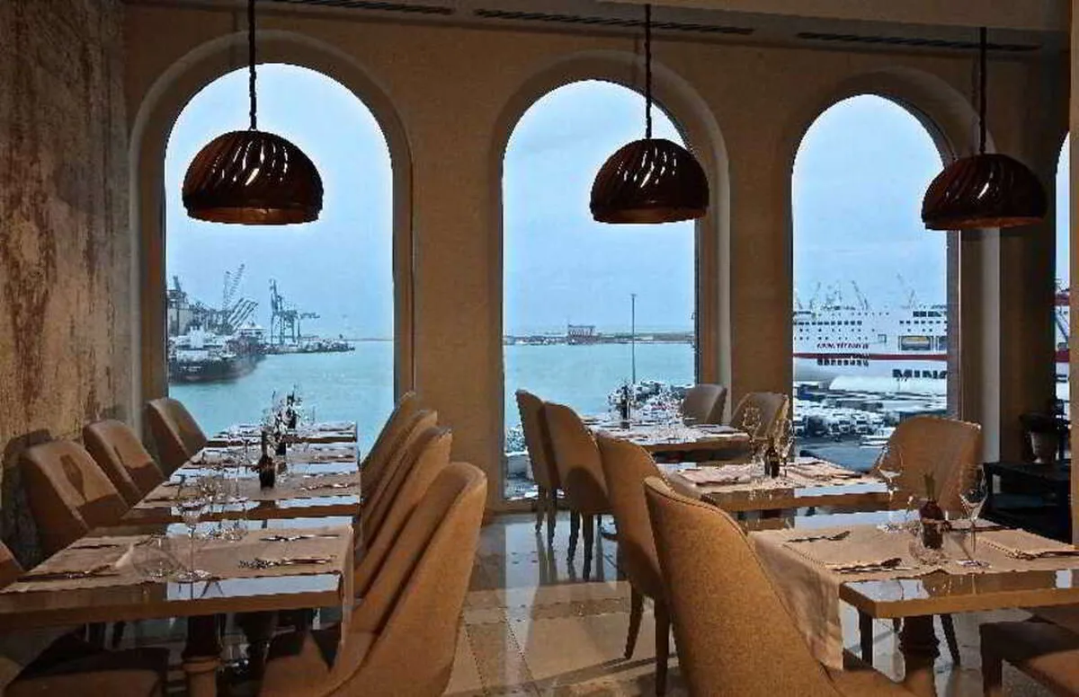 Seeport Hotel — hoofdfoto