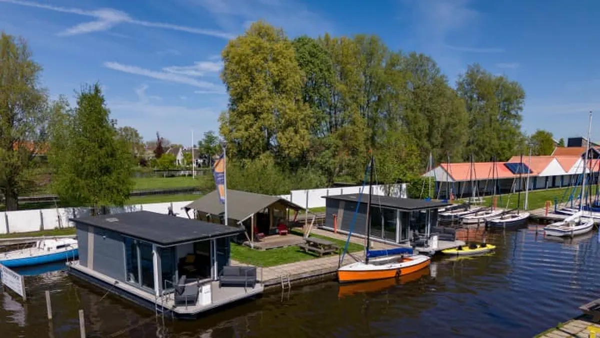 Huren Houseboat Heeg — hoofdfoto