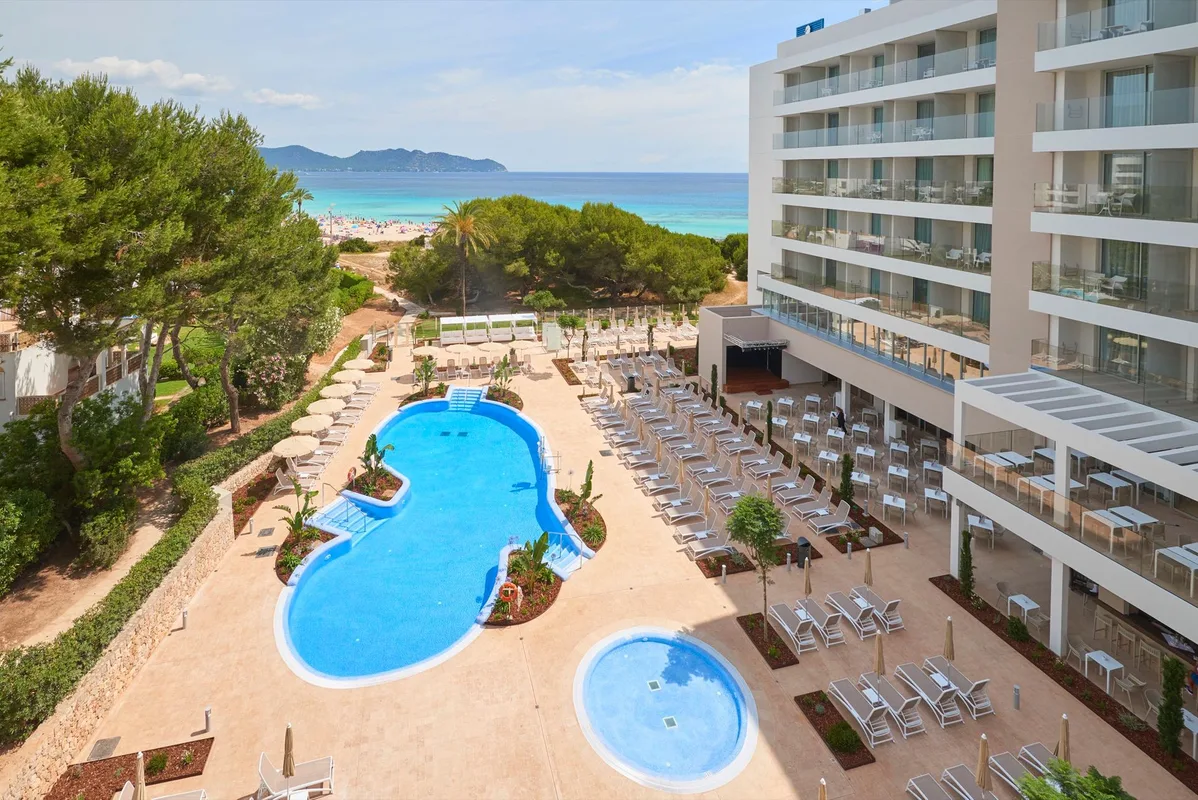 Hipotels Bahía Cala Millor — hoofdfoto