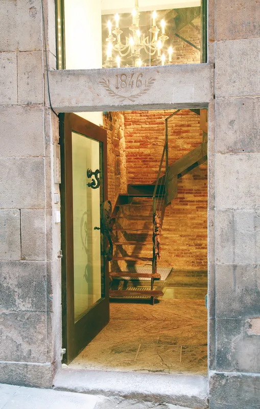 AinB Gothic Jaume I Studios — hoofdfoto