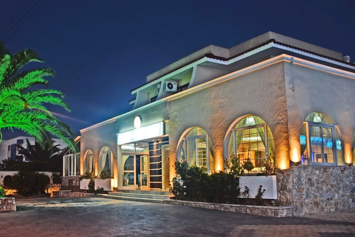 Sacallis Inn Beach Hotel — hoofdfoto