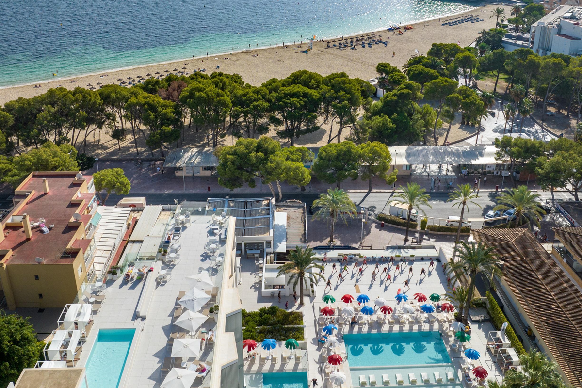 Reverence Mare Hotel — hoofdfoto