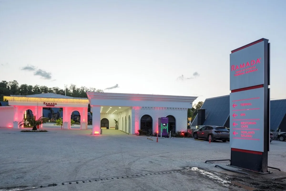 Ramada Resort By Wyndham Sapanca Thermal — hoofdfoto