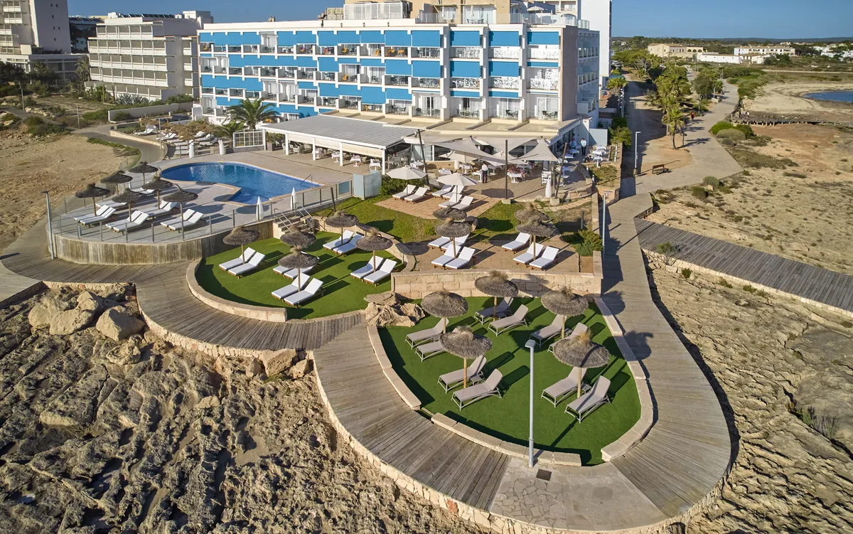 Universal Hotel Cabo Blanco — hoofdfoto