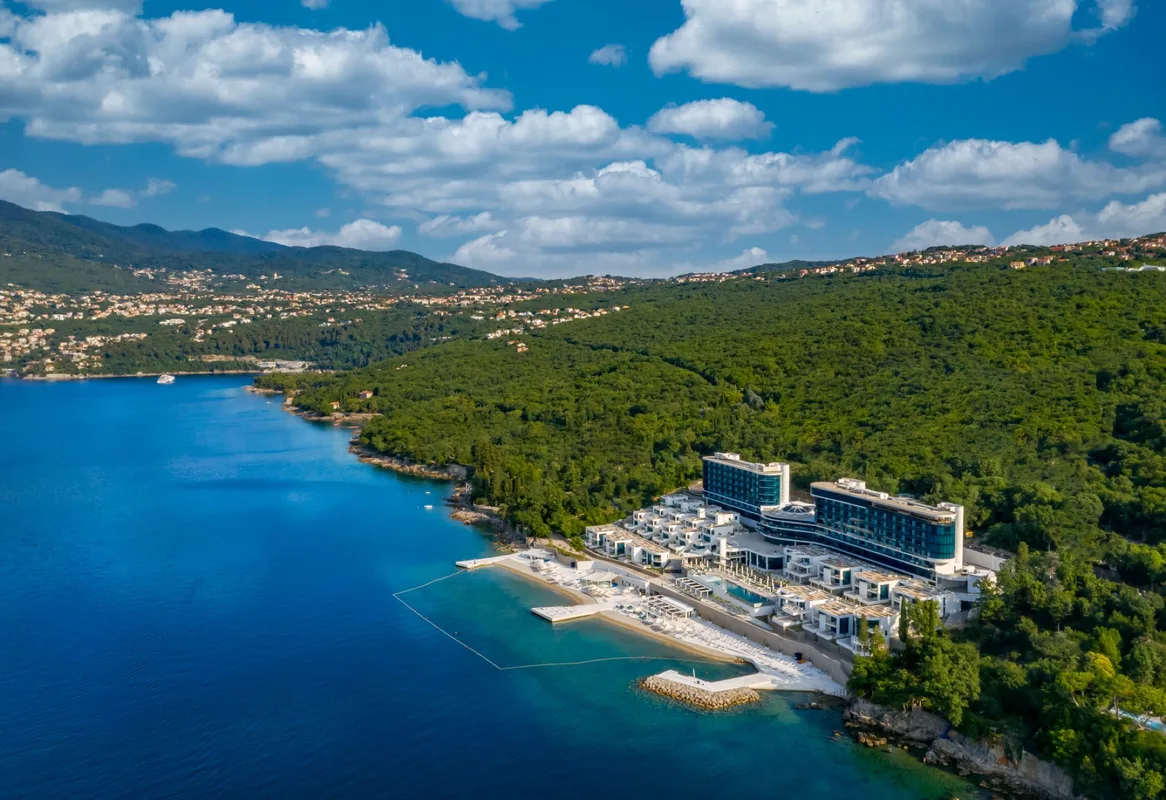 Hilton Rijeka Costabella Beach Resort & Spa — hoofdfoto