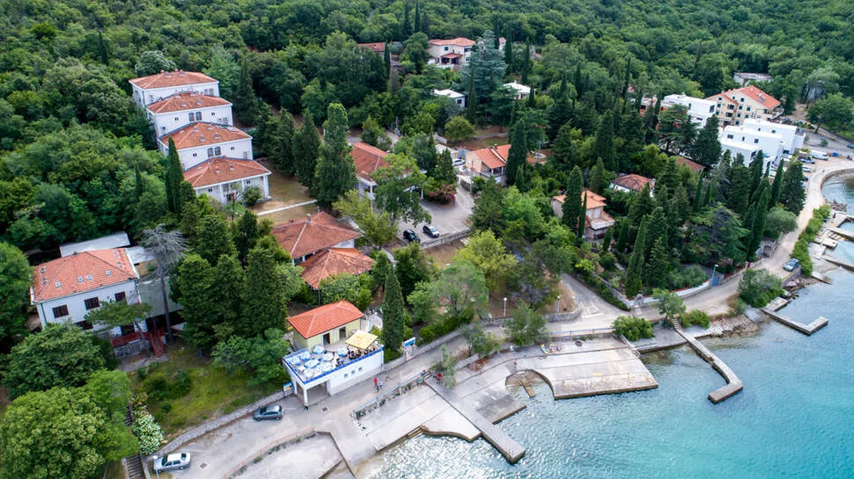 Pension Delfin - Omisalj — hoofdfoto