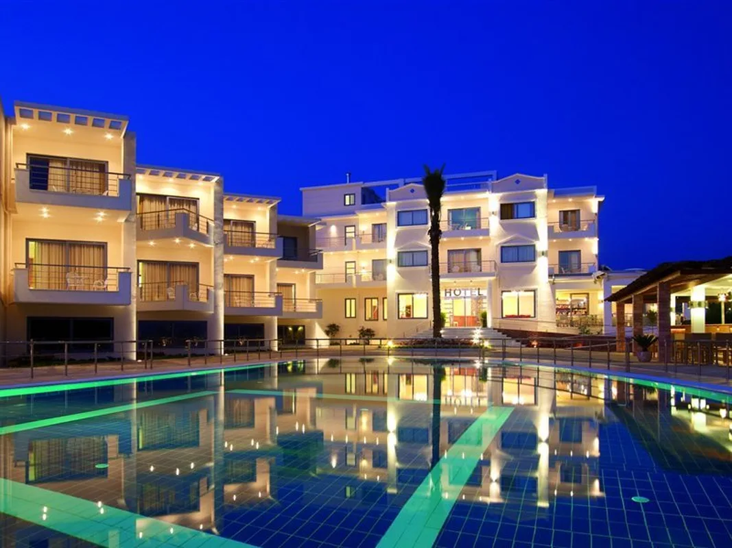 Ionian Theoxenia Hotel — hoofdfoto