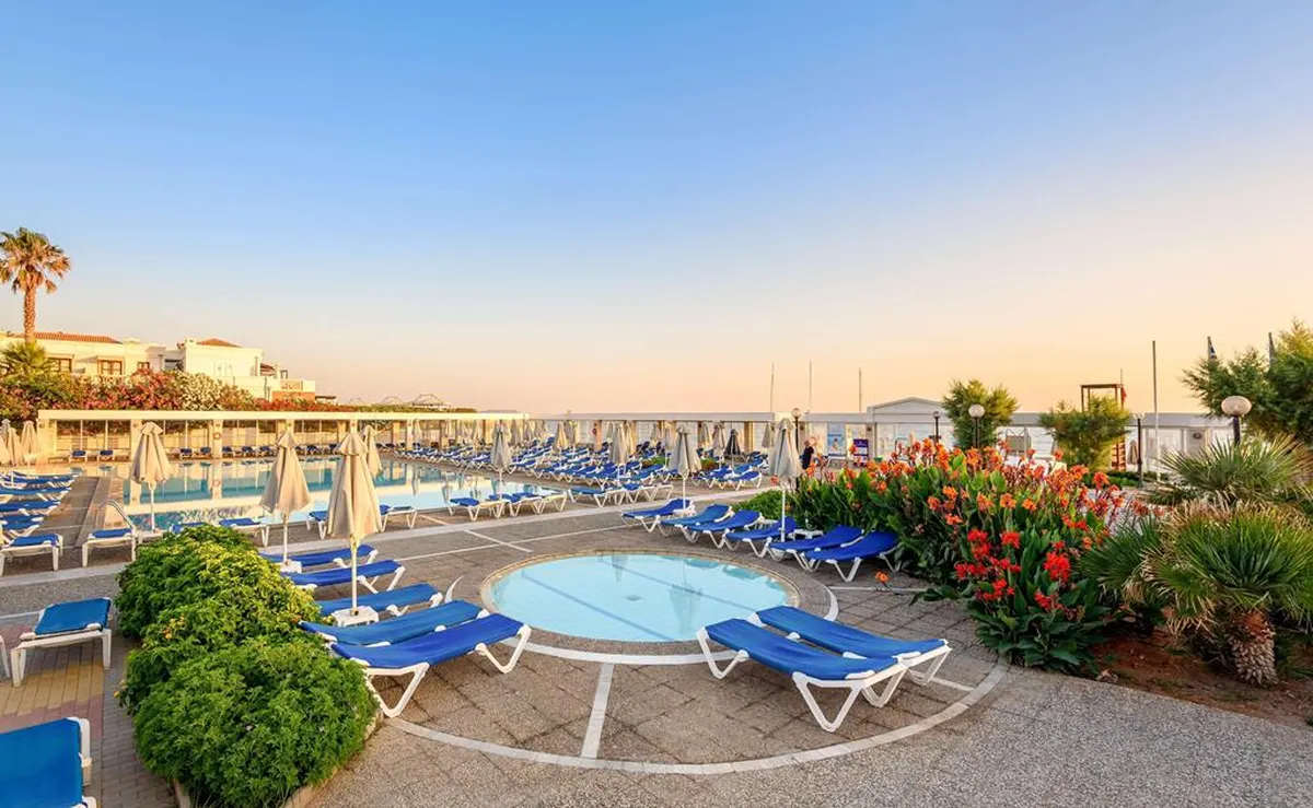 Annabelle Beach Resort — hoofdfoto